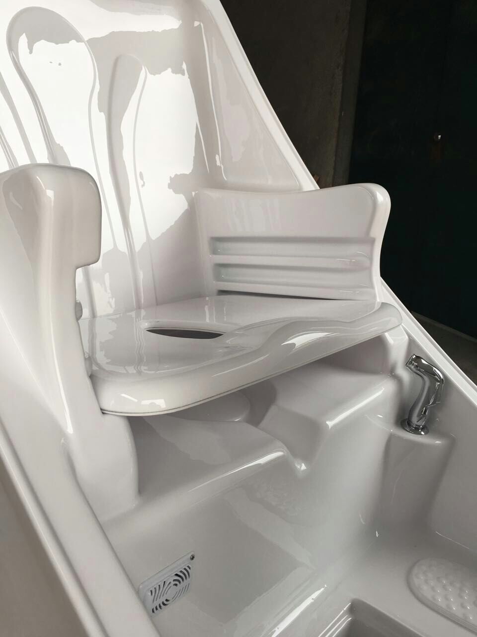 產(chǎn)后修復(fù)發(fā)汗中藥熏蒸艙，中藥熏蒸艙，中藥熏蒸艙的作用