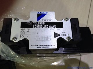 日本大金DAIKIN電磁閥代理，日本大金DAIKIN電磁閥，日本大金電磁閥， 日本大金電磁閥，大金方向控制閥，大金直動(dòng)溢