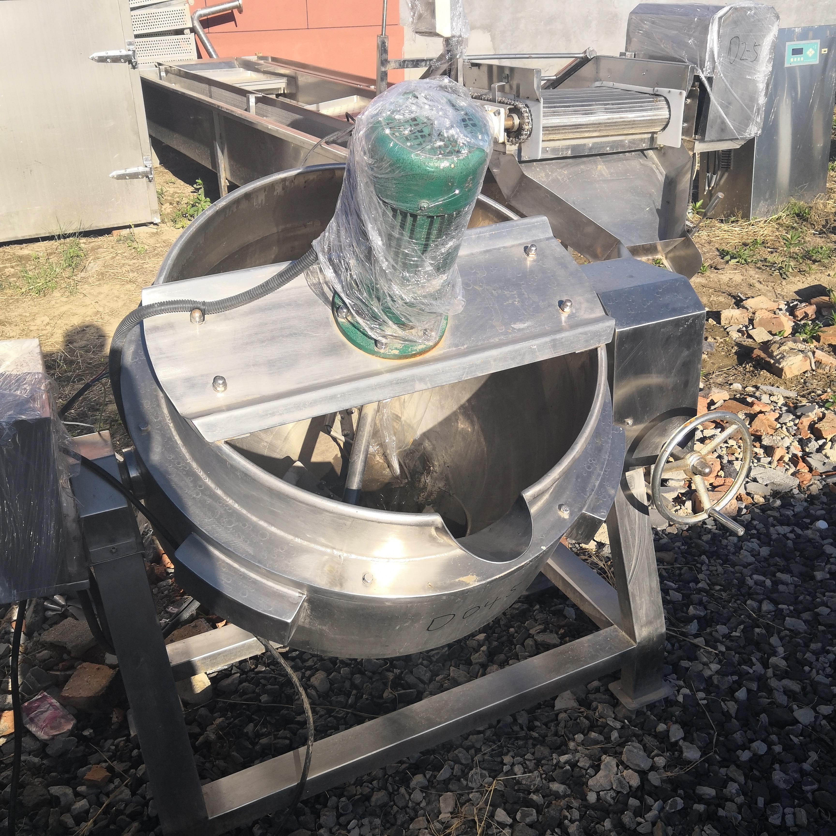 二手食品設(shè)備回收 行星攪拌夾層鍋 電加熱夾層鍋  二手食品設(shè)備價(jià)格