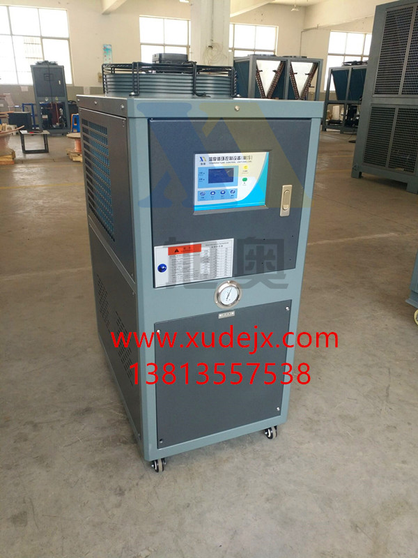 壓鑄模溫機，高光模溫機，運油式模溫機，水式模溫機，高溫模溫機