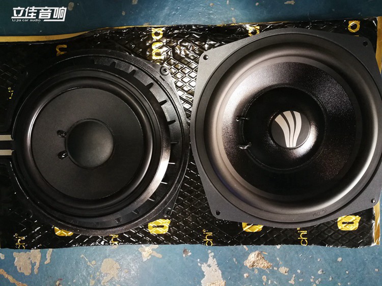 寶馬7系升級德國彩虹聰明黑盆8.3專車*汽車音響漳州立佳汽車音響