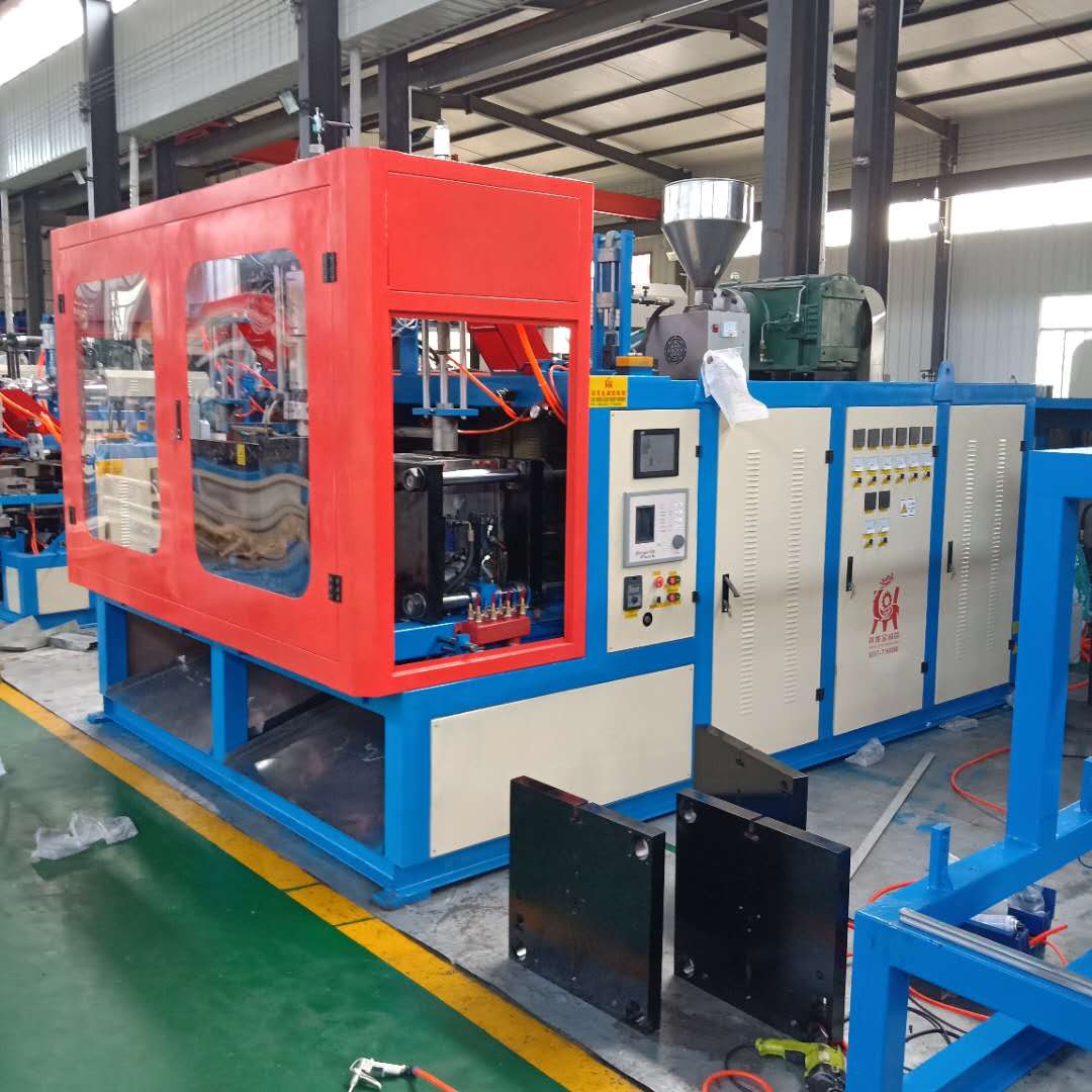 高產(chǎn)量塑料吹塑機(jī)塑料吹瓶機(jī)生產(chǎn)產(chǎn)廠家質(zhì)優(yōu)價(jià)低