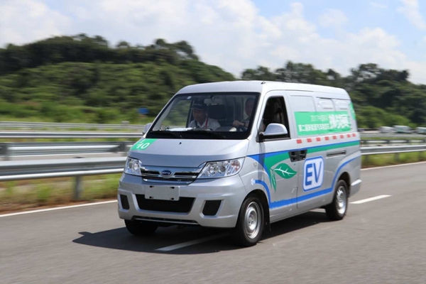 深圳新能源貨車 電動面包車市區(qū)不限行不* 開瑞優(yōu)優(yōu)5