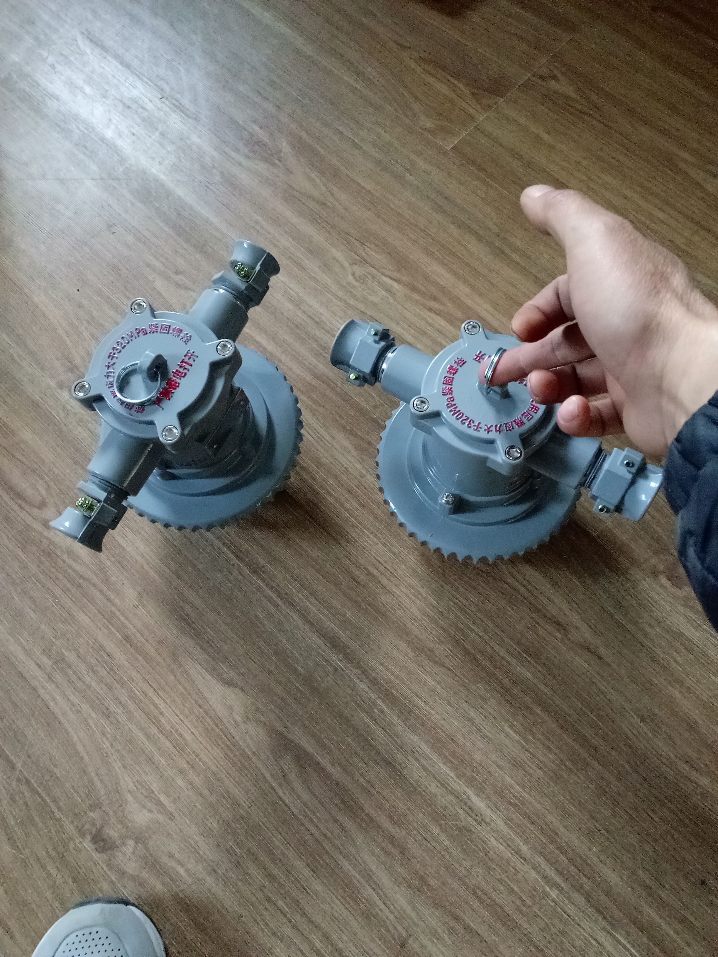 DGS18/127L(A)圓型礦用LED巷道燈