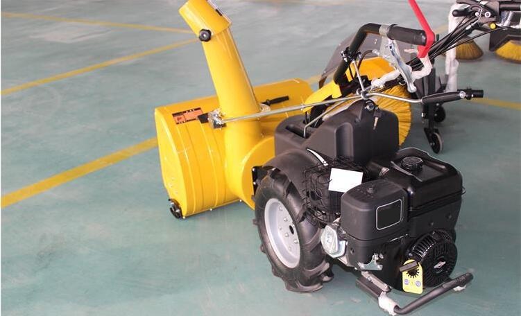 新型環(huán)保節(jié)能13馬力除雪機