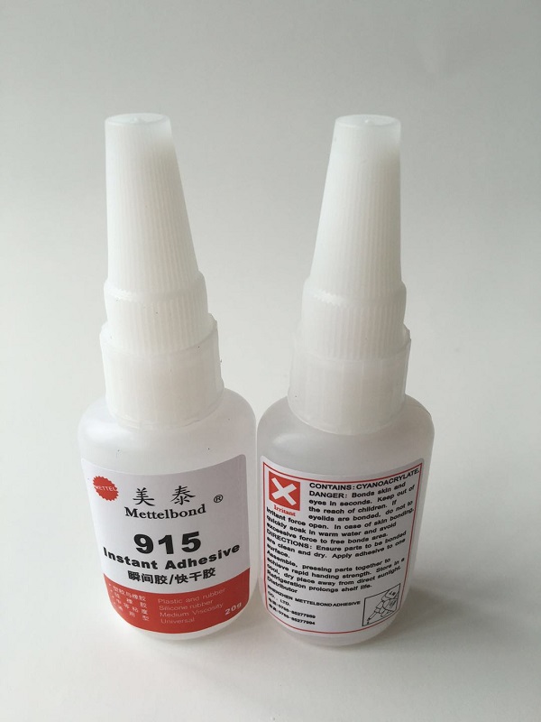 硅膠粘PET用什么膠水不發(fā)白？西鄉(xiāng)美泰硅膠粘PET膠水，PET粘硅膠水