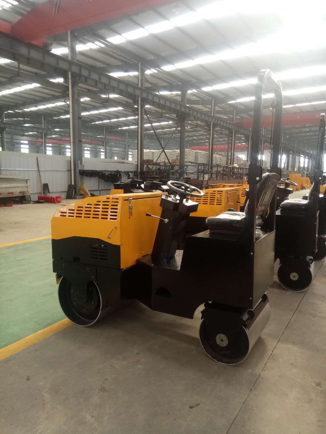 小型壓路機 1.2噸全液壓振動