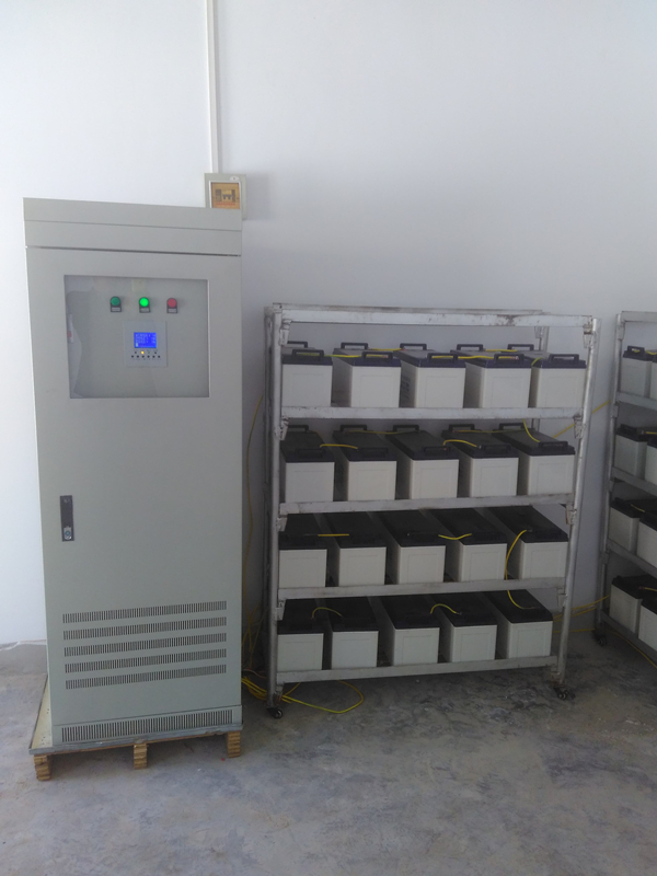 廠家直銷太陽(yáng)能逆變器控制器一體機(jī)15KW  80A 三相逆變器DC192V-AC380V逆變控制一體機(jī)