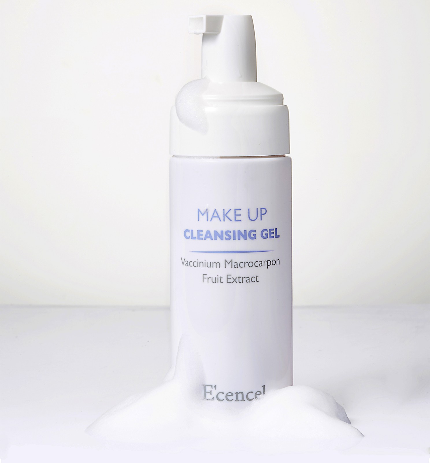 伊珊（Ecencel）蔓越莓多效舒顏潔膚液 120ml 清潔水潤(rùn) 保濕滋養(yǎng) 伊珊 蔓越莓多效 伊珊 蔓越莓多效舒顏潔膚液