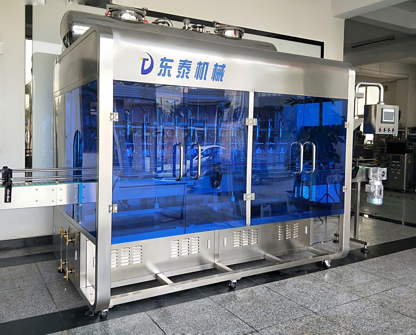 冬季熱銷(xiāo)全自動(dòng)十二頭灌裝機(jī) 自動(dòng)大桶橄欖油大豆油定量灌裝機(jī) 全自動(dòng)十二頭大桶橄欖油灌裝機(jī)