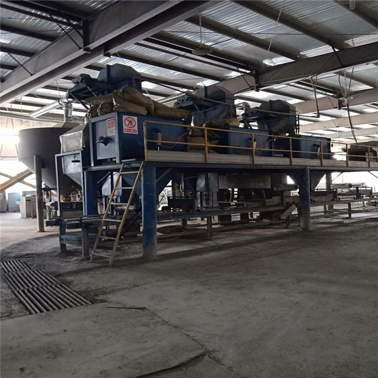 自動翻板擠塑復(fù)合板設(shè)備生產(chǎn)線fs免拆一體板設(shè)備外墻保溫*設(shè)備