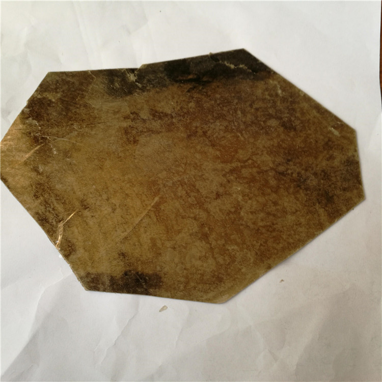 出售優(yōu)質(zhì)天然云母片 絕緣耐高溫材料 規(guī)格尺寸可加工定制