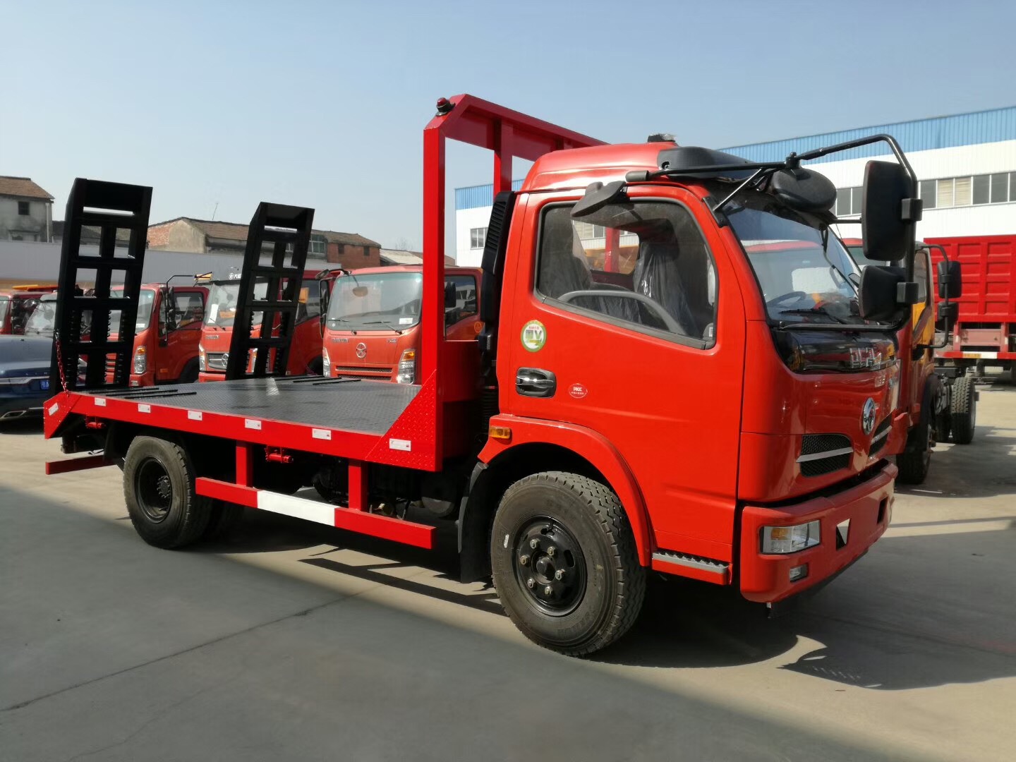 藍牌東風平板運輸車  廠家出售 *惠