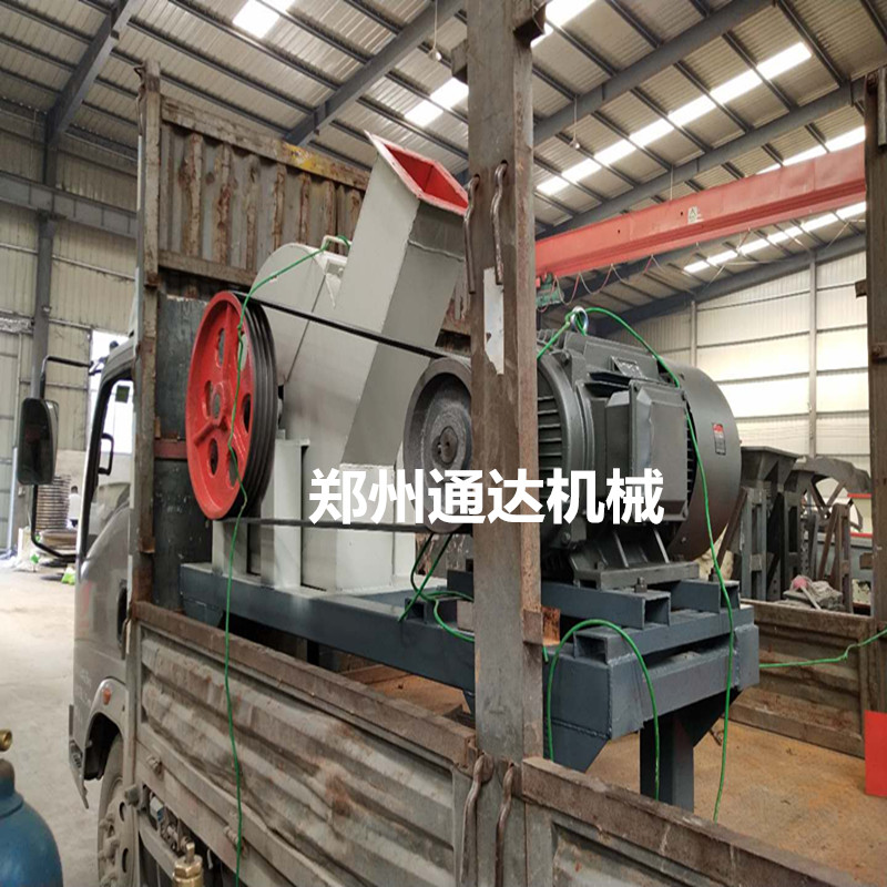木材粉碎機(jī)木材切片機(jī)竹子銷片機(jī)鋸末機(jī)木頭邊角料粉碎機(jī)
