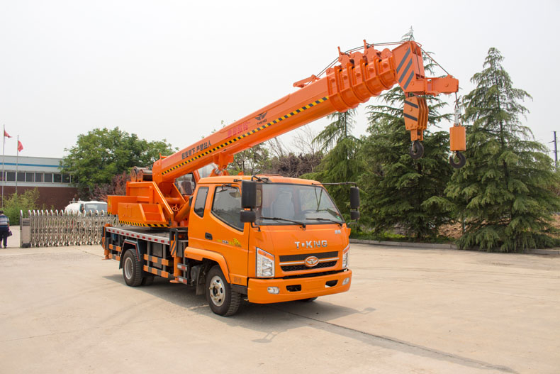 唐駿吊車 8噸吊車 吊車價(jià)格  國(guó)五吊車 汽車吊