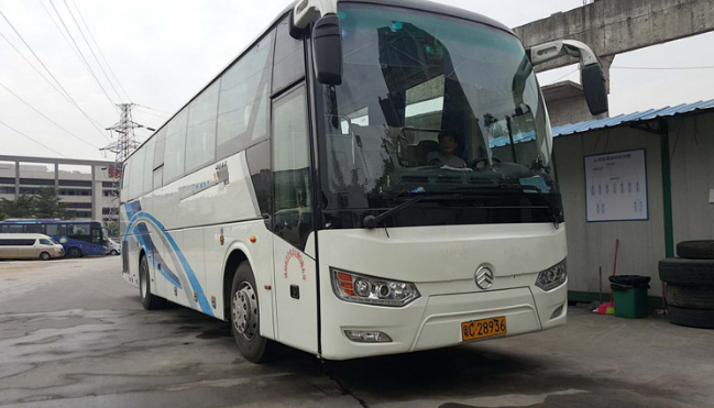 大巴租賃 大巴租賃報價表 大巴租賃圖片 大巴租賃效果圖 大巴租賃批發(fā)價 大巴租賃報價大巴租賃廠家