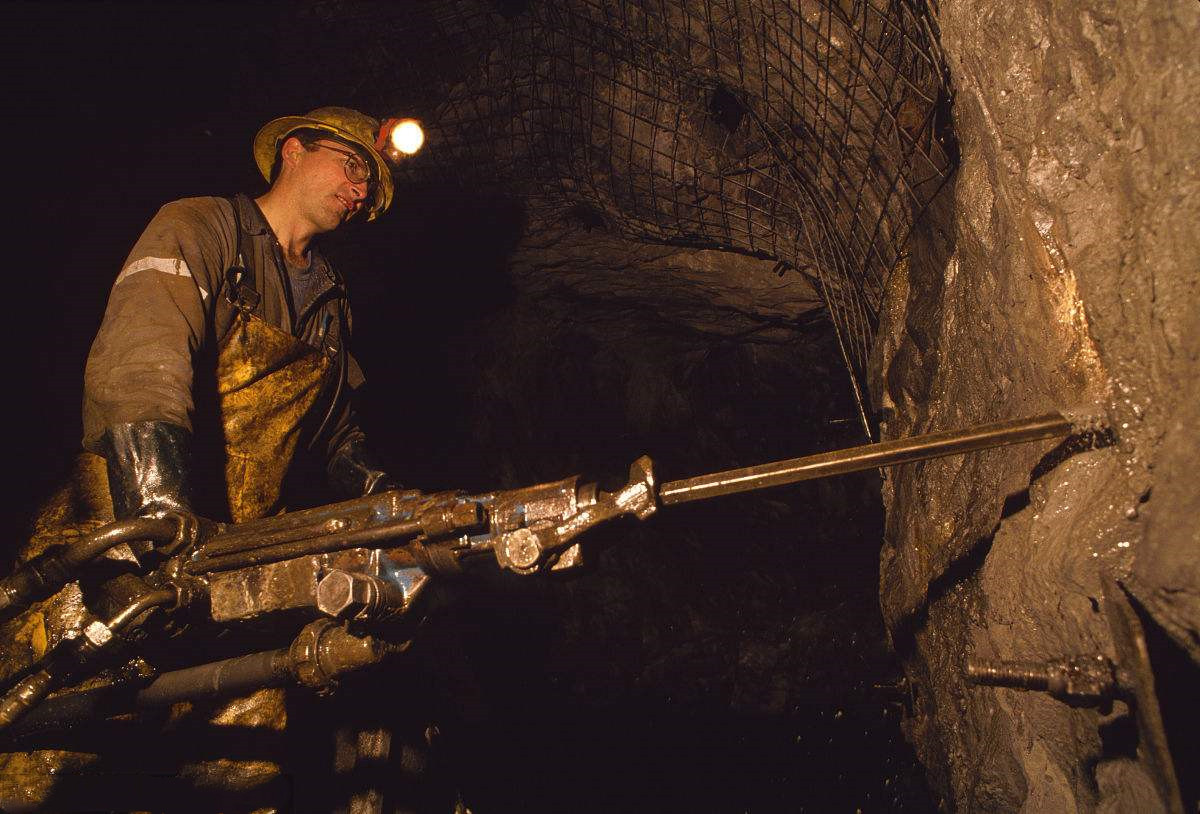 流行的礦機(jī)系統(tǒng)定制開發(fā)虛擬礦機(jī)源碼開發(fā)礦機(jī)挖礦系統(tǒng)開發(fā) 礦機(jī)挖礦軟件開發(fā)