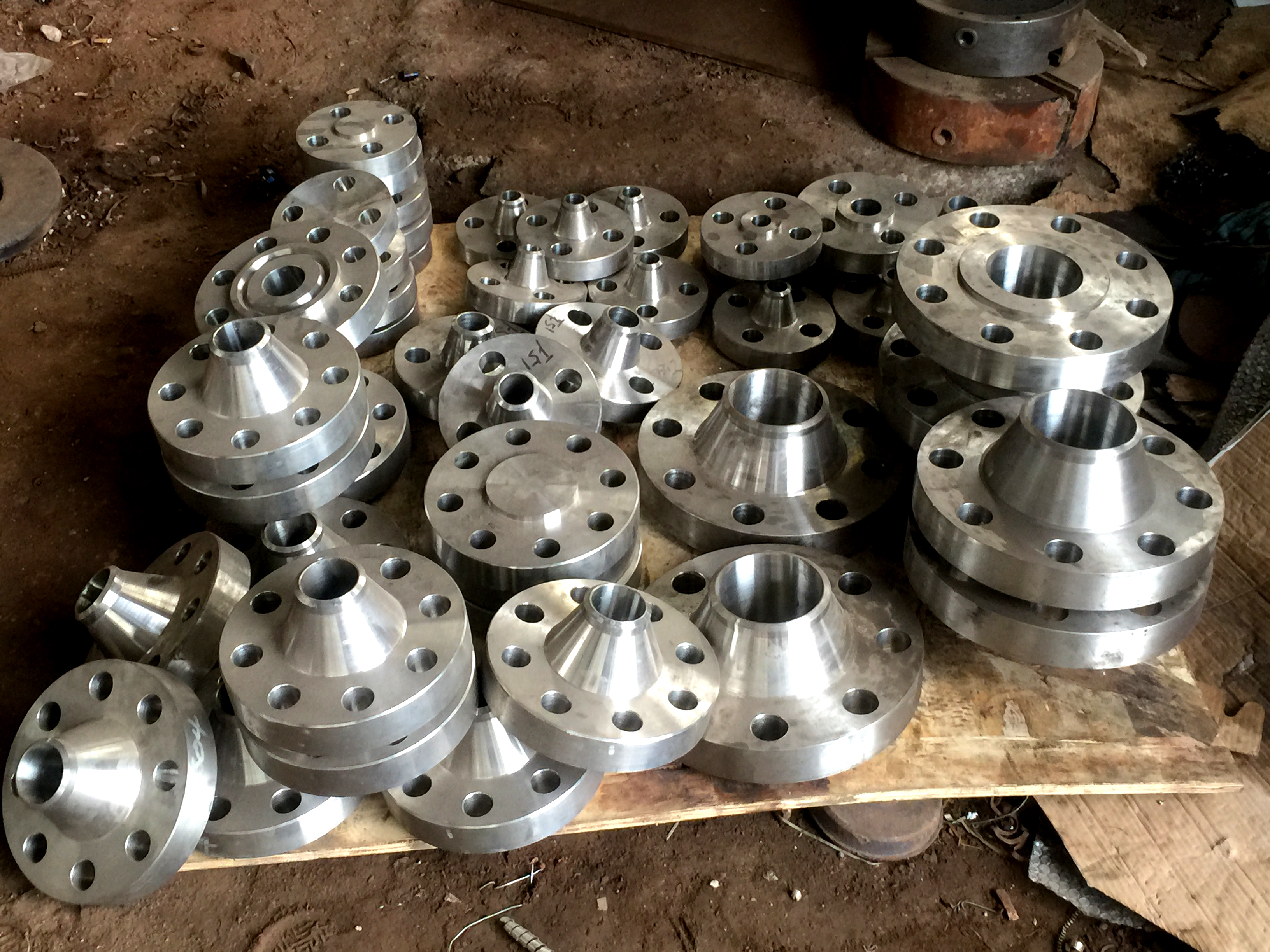 帶頸對(duì)焊法蘭，ASTM對(duì)焊法蘭， 帶頸對(duì)焊法蘭  ASTM對(duì)焊法蘭