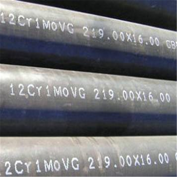 12Cr1MoV合金鋼管現(xiàn)貨  無縫合金鋼管廠家 合金無縫鋼管價格