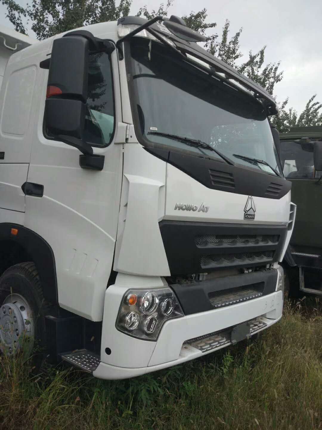 國(guó)二自用出口自卸車