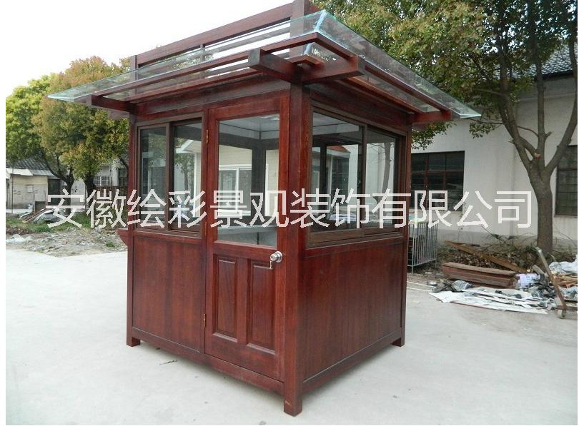 防腐木移動(dòng)售貨亭崗?fù)な燮蓖つ疚莶讳P鋼雕花板鐵藝崗?fù)ぞl(wèi)亭環(huán)衛(wèi)休息室景區(qū)景點(diǎn)售票亭