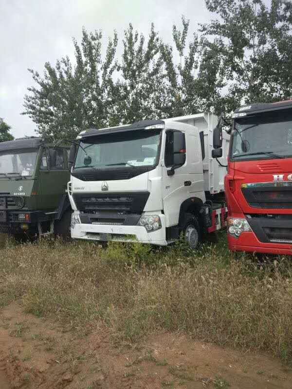 國(guó)二自用出口自卸車