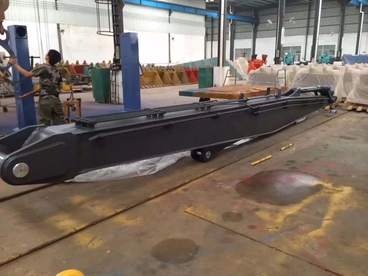 挖掘機(jī)三節(jié)臂改裝廠家 拆樓三節(jié)臂