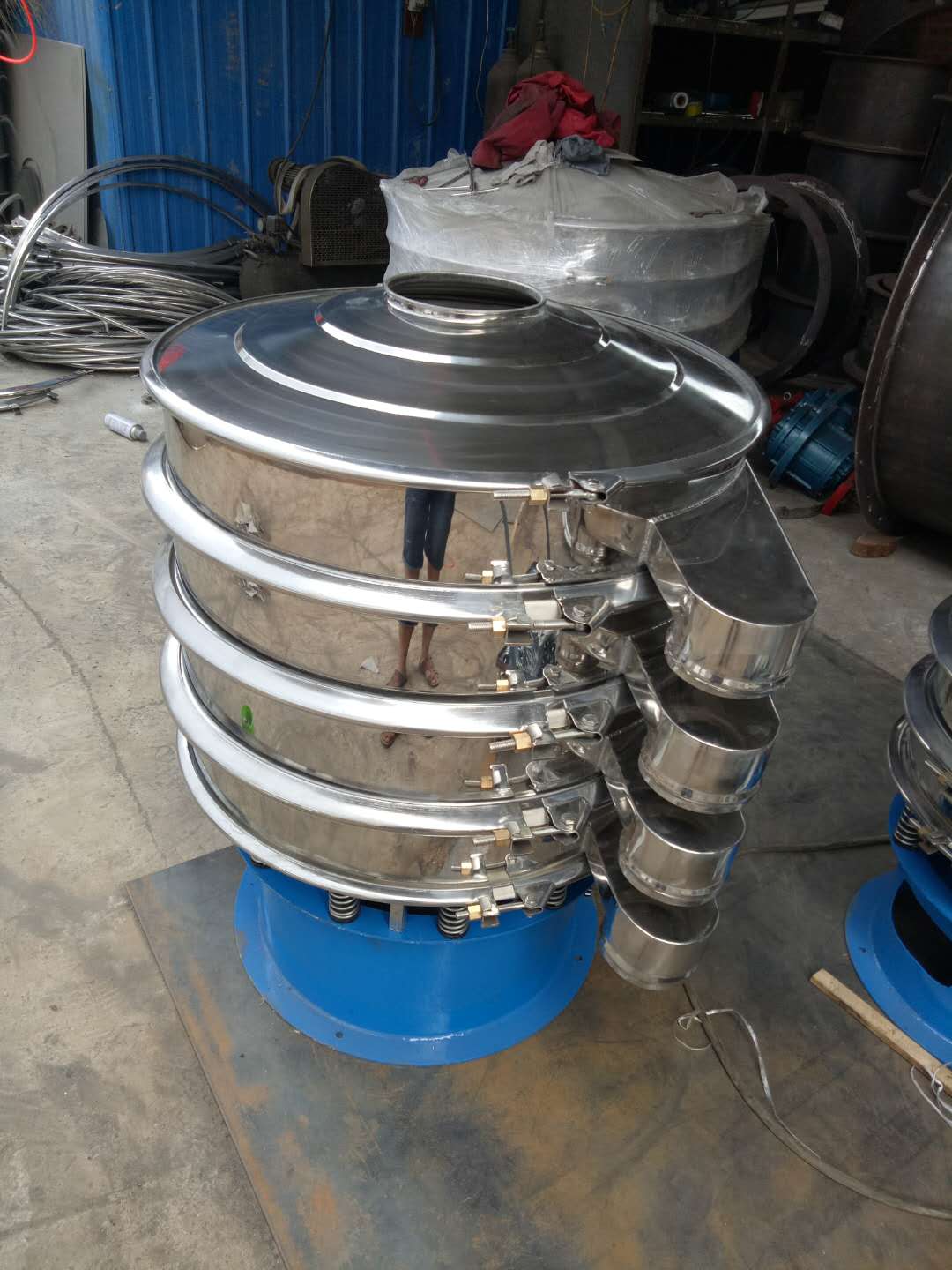 不銹鋼振動(dòng)篩 不銹鋼旋動(dòng)篩 不銹鋼旋振篩