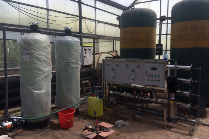 2噸反滲透設(shè)備（育苗*）