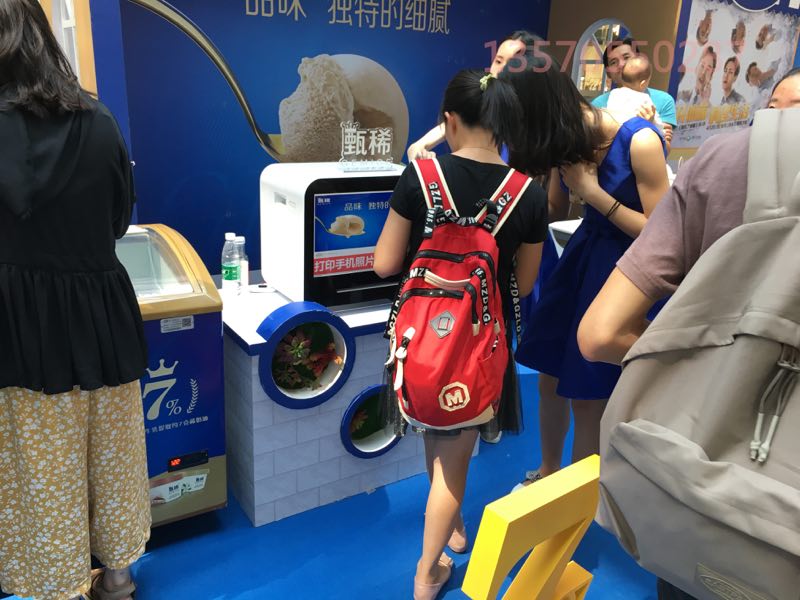 出租21寸微信照片打印機(jī)