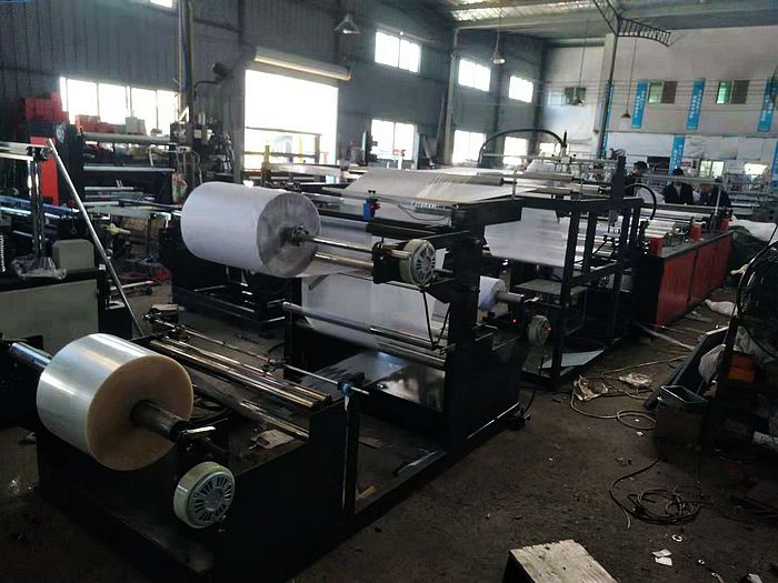 西服掛衣袋制袋機(jī) 防塵套收納袋制袋機(jī)