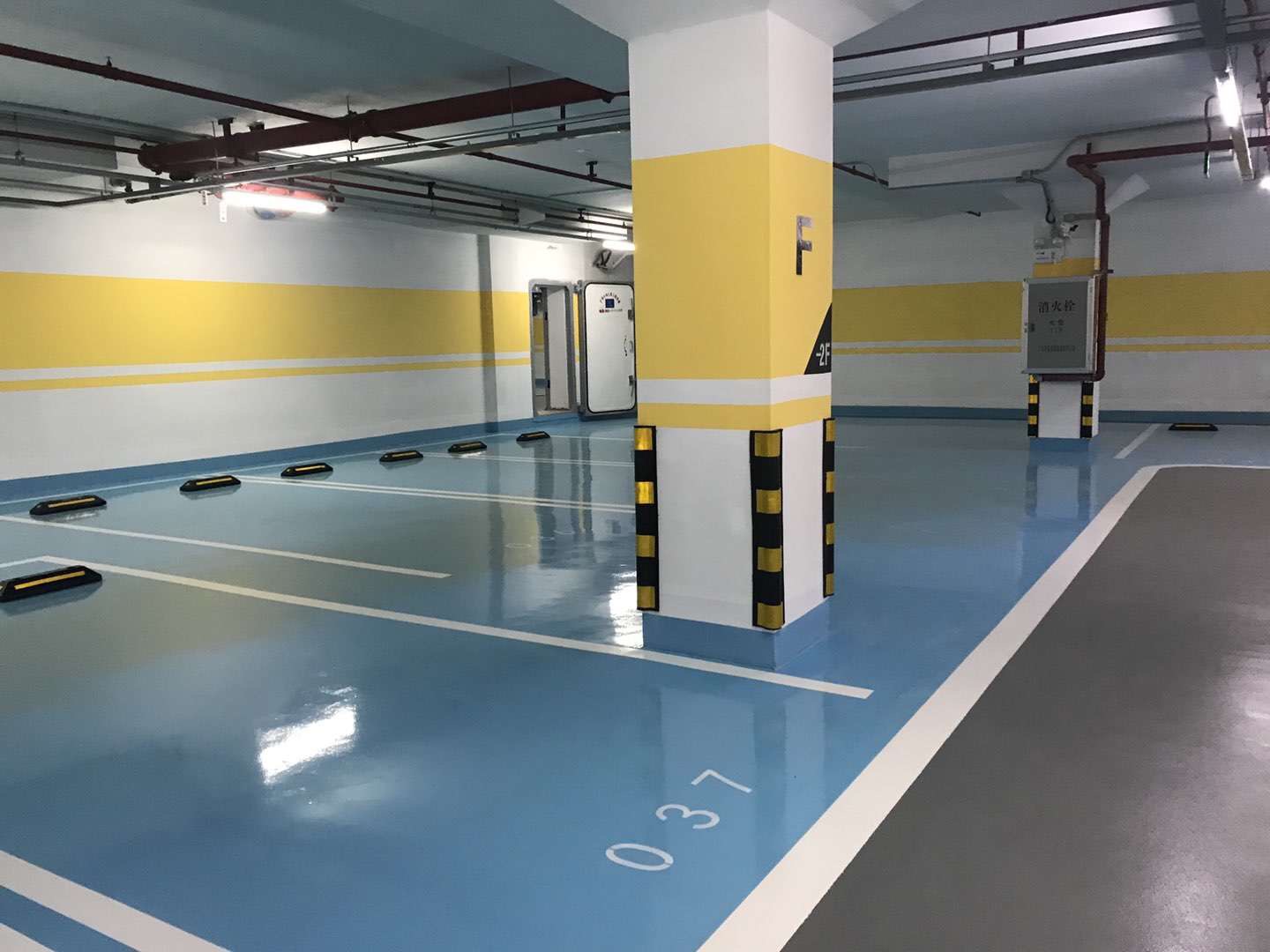 地坪價(jià)格 廣州白云山制藥廠自流平 電子廠自流平 電子廠環(huán)氧自流平