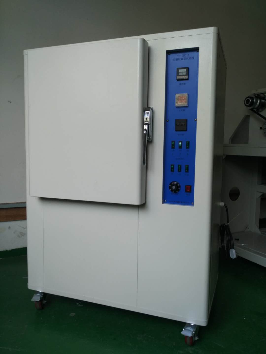 供應熱老化試驗機