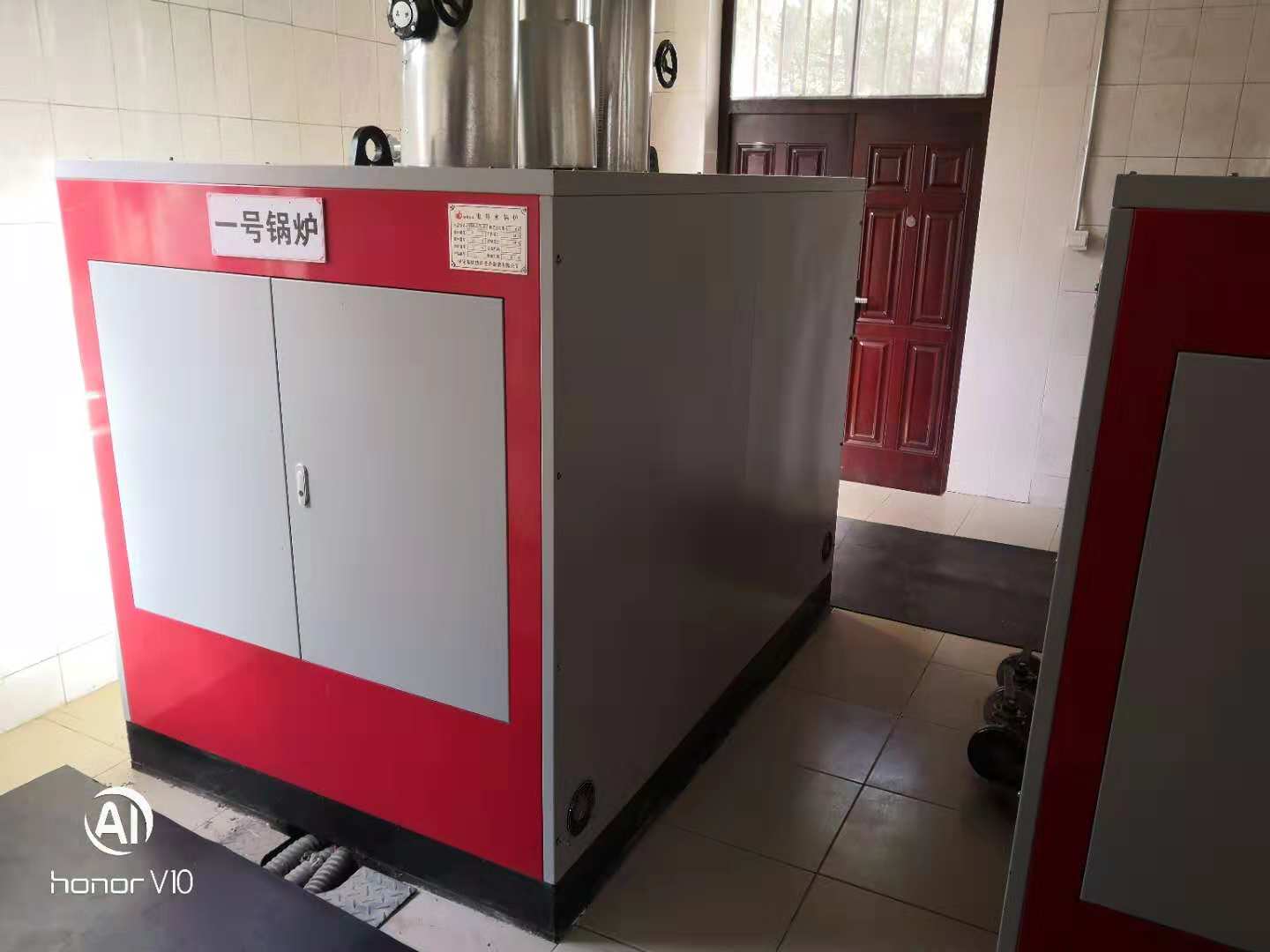 電熱水鍋爐  臥式電熱水鍋爐  電鍋爐 電采暖 480-1440KW  生產(chǎn)廠家定做批發(fā)