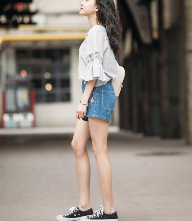 廣東蕾絲衫廠家批發(fā)價(jià)格|廣東蕾絲衫大量生產(chǎn)|蕾絲衫廠家直銷