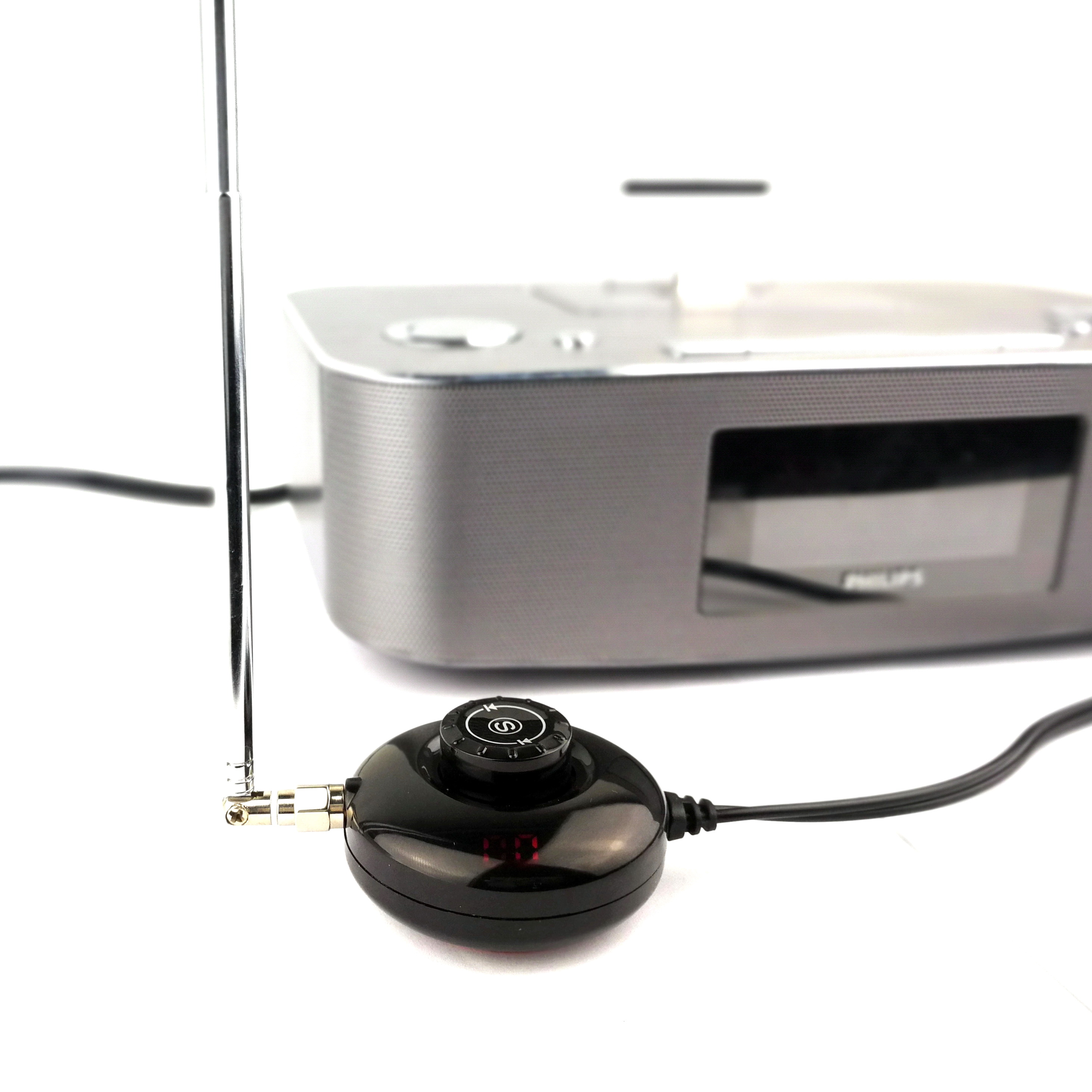 汽車/家用兩用DAB收音機(jī)