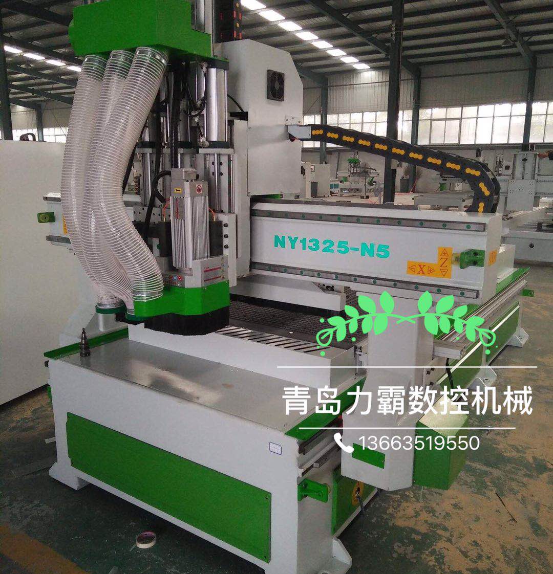 板式家具數(shù)控開料機  數(shù)控雕刻機