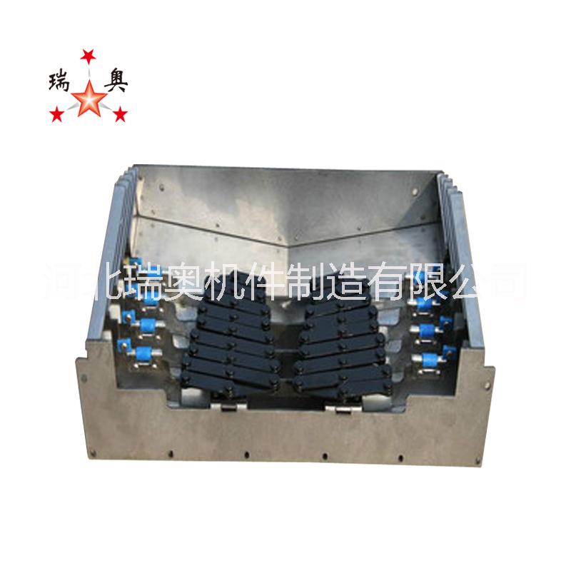 銑床*伸縮式鋼板導(dǎo)軌防護罩