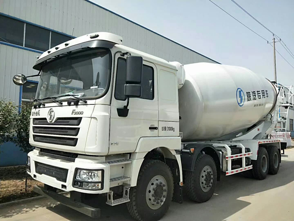 富鑫攪拌車(chē)混凝土攪拌車(chē)水泥攪拌車(chē)