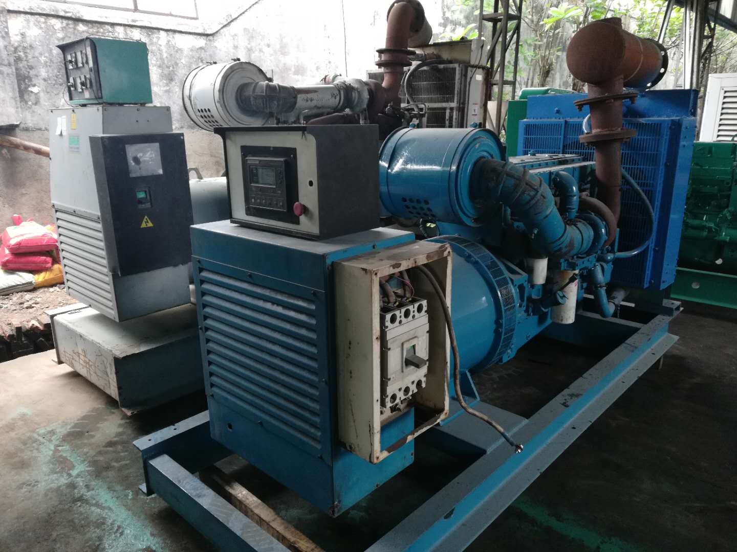 東莞優(yōu)質(zhì)柴油發(fā)電機出租,東莞發(fā)電機租賃電話