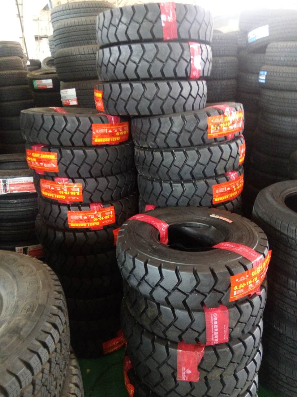新品特價(jià)銷售朝陽輪胎18x7-8
