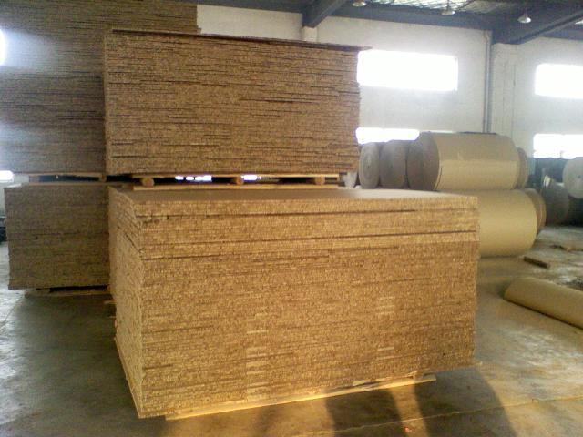 復(fù)合瓦楞紙板-波芯紙板-高強波芯板-豎瓦楞紙板廠家