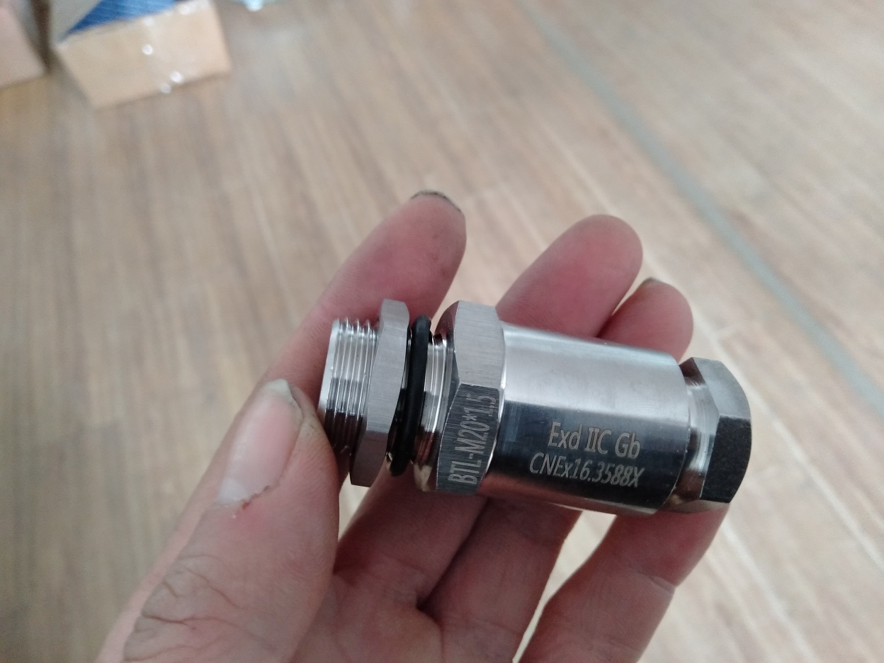 防爆電纜夾緊密封接頭，防爆密封接頭