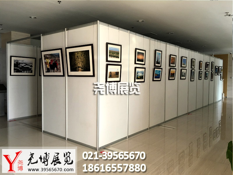 供應(yīng)上海八棱柱展板出租 掛畫展板展架 書畫八棱柱擋板租賃
