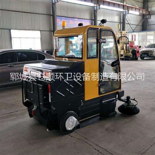 多工能電動(dòng)掃路車