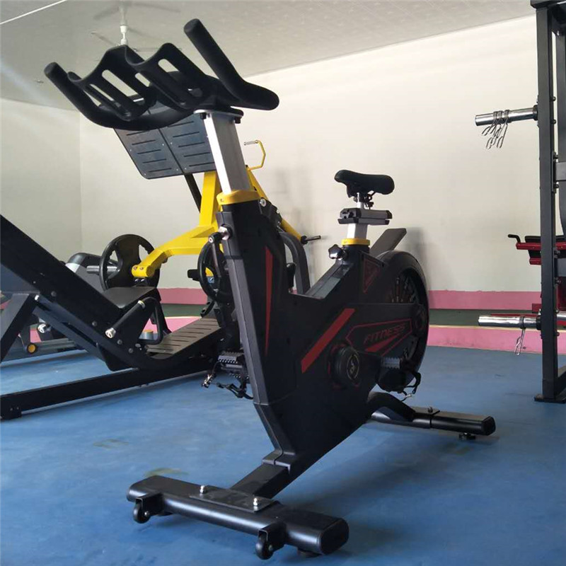 熱銷磁控單車商用家用工作室健身房直立式動感單車有氧運(yùn)動