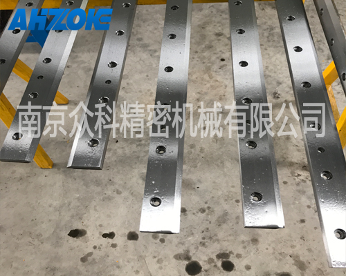 導(dǎo)軌廠家定制40CR材質(zhì)V型導(dǎo)軌