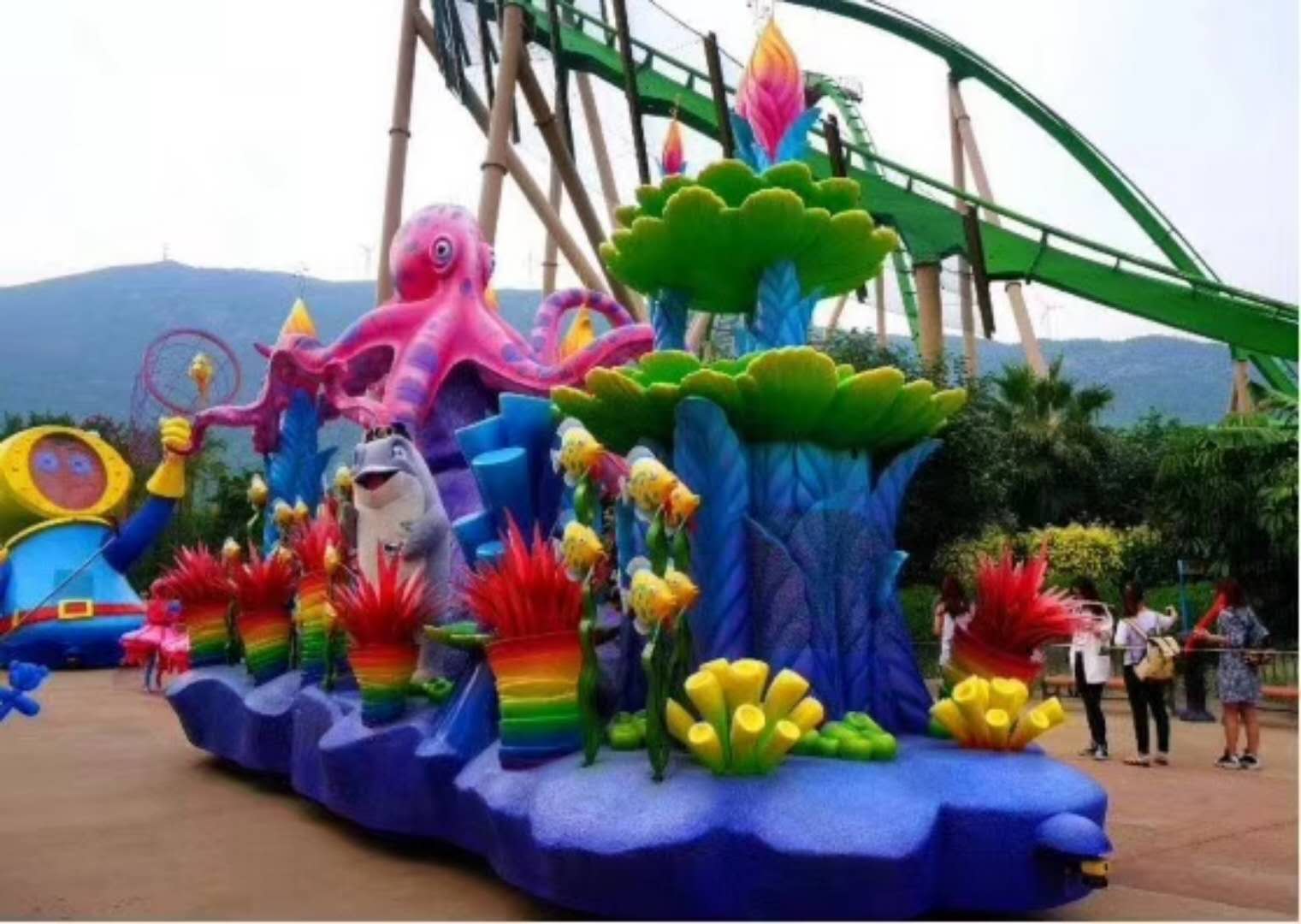 城市巡游城市靚麗風(fēng)景線巡游花車出租