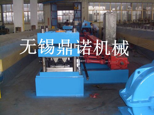 護(hù)欄板成型機(jī)設(shè)備 全自動(dòng)高速公路護(hù)欄板生產(chǎn)線 波形護(hù)欄板冷彎?rùn)C(jī)設(shè)備