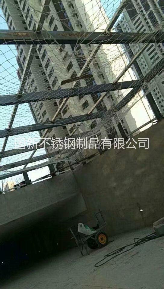 車庫(kù)制作安裝